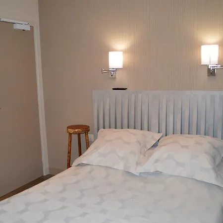 Restaurant Aux Genets D'or Hotel 2*