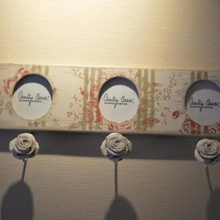 Restaurant Aux Genets D'or Mandailles-Saint-Julien